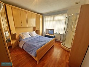 Bedroom- click for photo gallery